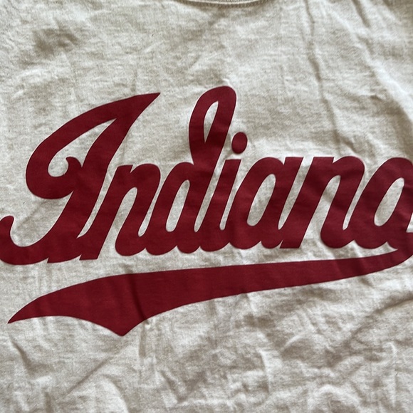 Cream and red indiana t shirt - Picture 2 of 2